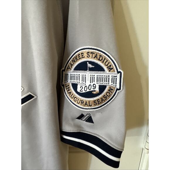 New York Yankees MLB #52 Yankee Stadium Inaugural Season 2009 Size 48 Majestic - Picture 2 of 7